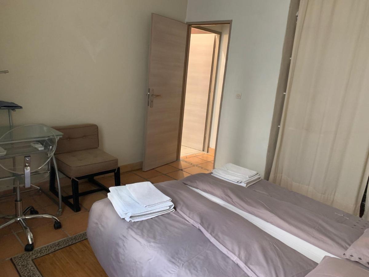 Historical Center Apartment Avignon Bagian luar foto